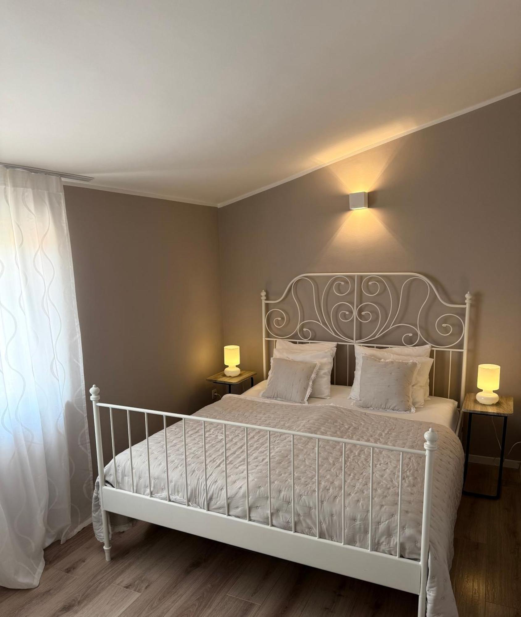 Apartment Francos Primošten Buitenkant foto