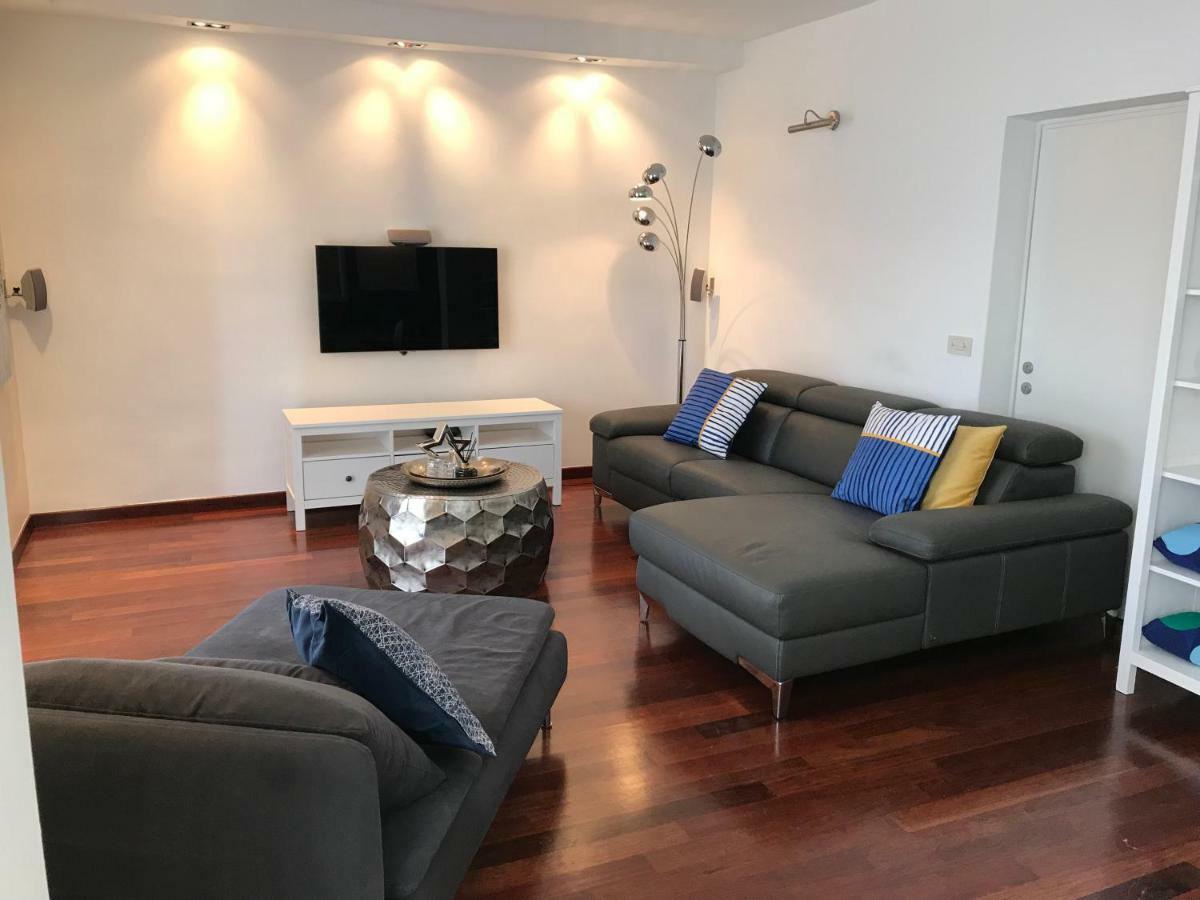 Apartment Francos Primošten Buitenkant foto
